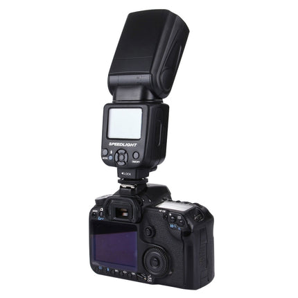 Triopo TR-950 Flash Speedlite for Canon / Nikon DSLR Cameras-garmade.com