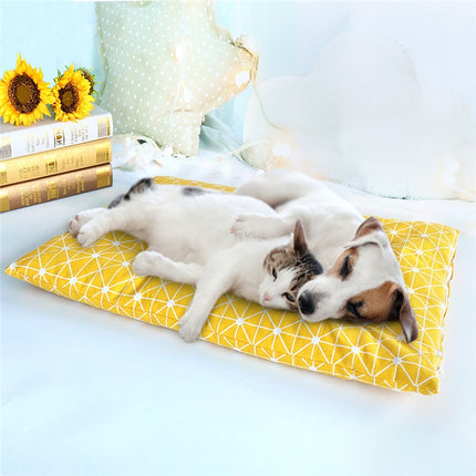 Winter Thick Warm Pet Sleeping Mat Cat Dog Sleeping Bed, Size:S(Yellow)-garmade.com