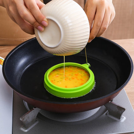 DIY Breakfast Round Silicone Egg Ring Fried Egg Mould Pancake Ring Non-stick Kitchen Cooking Mould(Green)-garmade.com