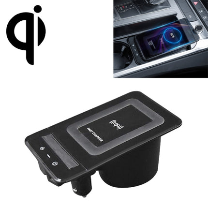 HFC-1052 Car Qi Standard Wireless Charger 15W / 10W Quick Charging for Audi A6L 2019-2022, Left Driving-garmade.com