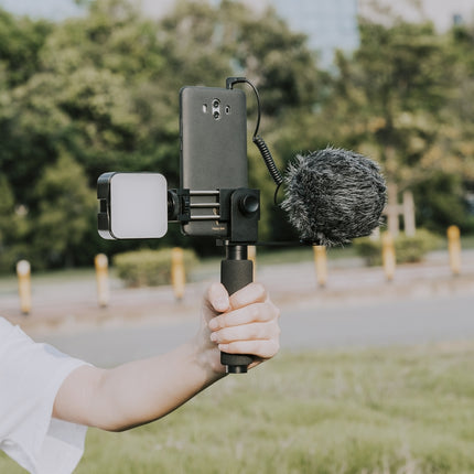 YELANGU PC09 Handheld Grip Holder Bracket + Photography Fill Light + Microphone with Mobile Phone Metal Clamp (Black)-garmade.com