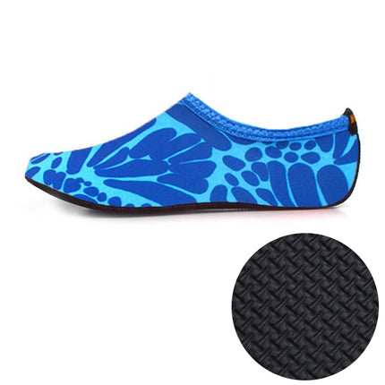 3mm Non-slip Rubber Embossing Texture Sole Figured Diving Shoes and Socks, One Pair(Blue)-garmade.com