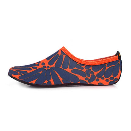 3mm Non-slip Rubber Embossing Texture Sole Figured Diving Shoes and Socks, One Pair, Size:S (Orange)-garmade.com