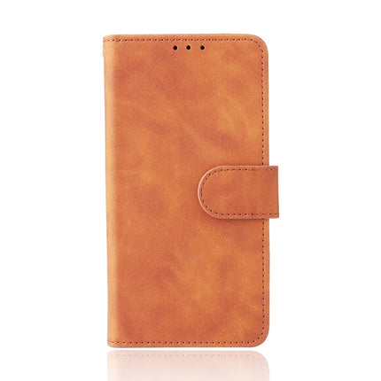 For Samsung Galaxy S22 5G Skin Feel Magnetic Buckle Calf Texture PU Phone Case(Brown)-garmade.com