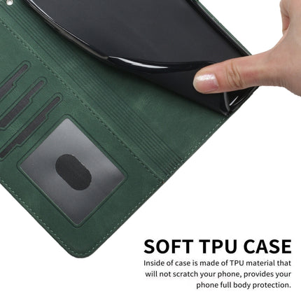 For Samsung Galaxy S22 5G Cubic Skin Feel Flip Leather Phone Case(Dark Green)-garmade.com