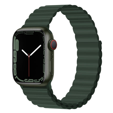 Silicone Magnet Watch Band For Apple Watch Ultra 49mm&Watch Ultra 2 49mm / Series 9&8&7 45mm / SE 3&SE 2&6&SE&5&4 44mm / 3&2&1 42mm(Dark Green)-garmade.com