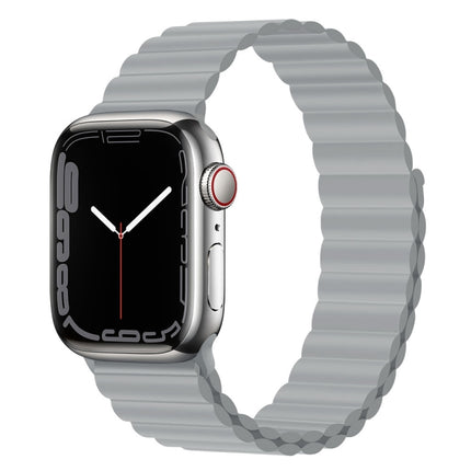 Silicone Magnet Watch Band For Apple Watch Ultra 49mm&Watch Ultra 2 49mm / Series 9&8&7 45mm / SE 3&SE 2&6&SE&5&4 44mm / 3&2&1 42mm(Cloudy Grey)-garmade.com