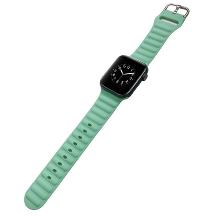 Single Color Silicone Watch Band For Apple Watch Ultra 49mm&Watch Ultra 2 49mm / Series 9&8&7 45mm / SE 3&SE 2&6&SE&5&4 44mm / 3&2&1 42mm(Light Green)-garmade.com