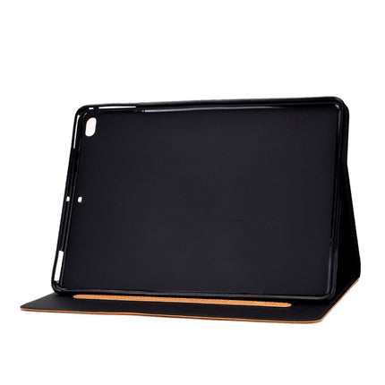 For iPad Air 2 / Air / 9.7 (2018) & (2017) Cowhide Texture Horizontal Flip Leather Case with Holder & Card Slots & Sleep / Wake-up Function(Khaki)-garmade.com