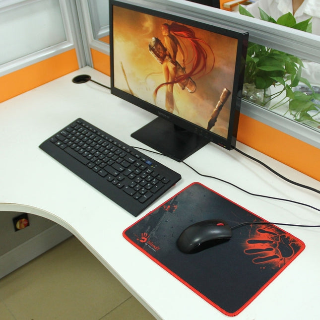 Extended Large Slim Anti-Slip Bloody Pattern Soft Rubber Smooth Cloth Surface Game Keyboard Mouse Pad Mat, Size: 320 x 240 x 3 mm-garmade.com
