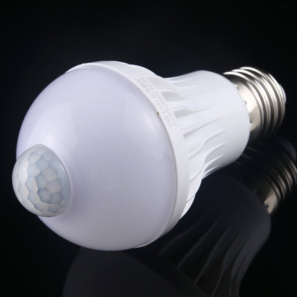 E27 5W 12 LEDs SMD 5730 300LM Infrared Motion Sensor LED Light Bulb, Sensor Distance: 4-6m, AC 220V(White Light)-garmade.com