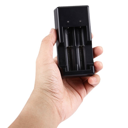 Universal USB 1.2V / 3.7V Rechargeable Battery Charger-garmade.com
