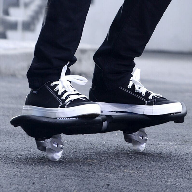 Fashion Vulcan Pattern Two-wheeled Skateboard Luminous Flash Wheel Vitality Board(Blue)-garmade.com