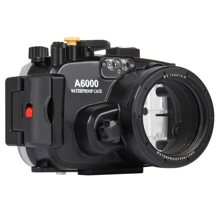 PULUZ 40m Underwater Depth Diving Case Waterproof Camera Housing for Sony A6000 (E PZ 16-50mm F3.5-5.6OSS Lens)-garmade.com