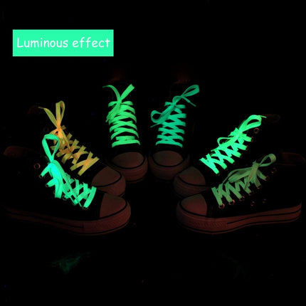 2 PCS Fashion Sports Fluorescent Color Flat Shoelaces(Green)-garmade.com