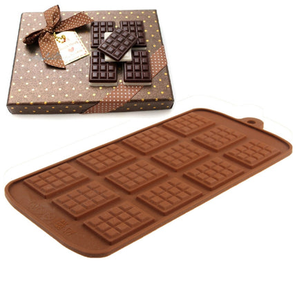 High Quality 12pcs Silicone Material Chocolate Mold-garmade.com