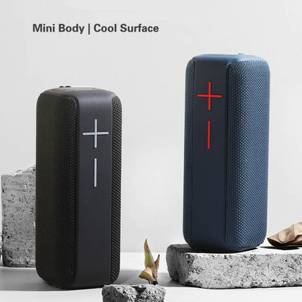 P15 10W Portable Bluetooth Speaker Outdoor Loudspeaker Sound System Stereo, Support TF&FM(Red)-garmade.com