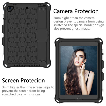 For iPad Air / Air 2 / Pro 9.7 / iPad 9.7 (2017) / iPad 9.7 (2018) Honeycomb Design EVA + PC Four Corner Shockproof Protective Case with Straps(Black+Black)-garmade.com