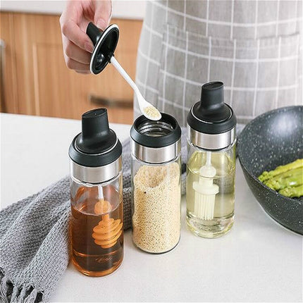 Kitchenware Seasoning Jar Spoon Cover Integrated Sealing Moisture-proof Cruet, Color:White-garmade.com