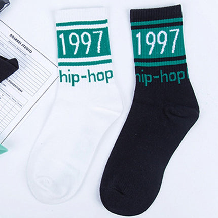 3 Pairs Street Beat Retro Hip Hop Simple Tube Socks Sports Skateboard Socks, Size:One Size(Black)-garmade.com