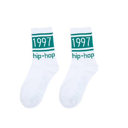 3 Pairs Street Beat Retro Hip Hop Simple Tube Socks Sports Skateboard Socks, Size:One Size(White)-garmade.com