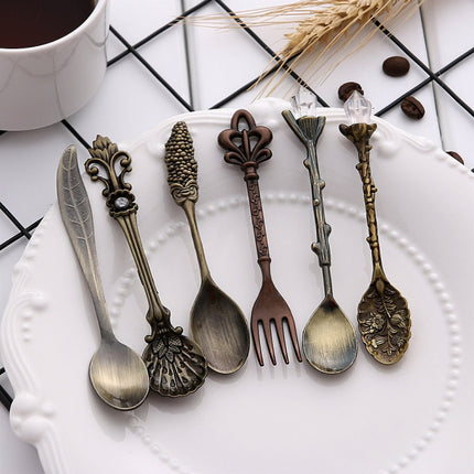 2Sets Vintage Mini Coffee Spoons Suit Royal Style Metal Carved Coffee Fruit Cutler Dessert Flatware Kitchen Tools Antique Bronze（With Red Fork）-garmade.com