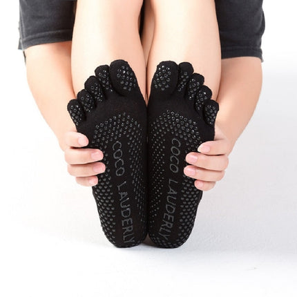 A Pair, Solid Color Non-slip Sweat-absorbent Yoga Socks Split Toe Socks for Women, Size:One Size(Black)-garmade.com