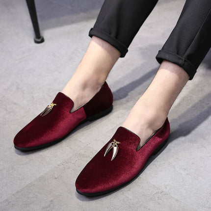 Casual Sickle Suede Men Shoes Flat Slip-on Pointed Toe Dress Shoes Loafer, Size:37(Red)-garmade.com