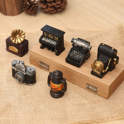 Retro Old Creative Resin Mini Ornaments Home Decorations Shop Shooting Props( Typewriter)-garmade.com