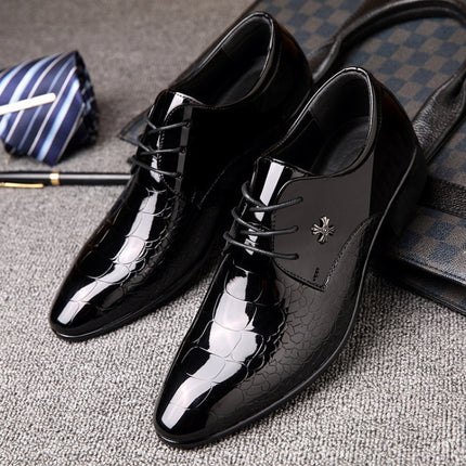Men Pointed Glossy Crocodile Texture Leather Shoes, Shoe Size:38(Black)-garmade.com