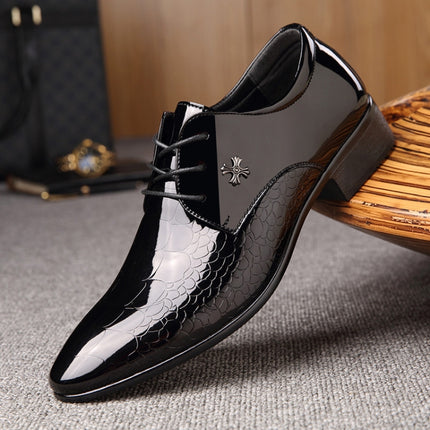 Men Pointed Glossy Crocodile Texture Leather Shoes, Shoe Size:44(Black)-garmade.com