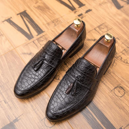 Men Comfortable Gentleman Business Fashion Pointed Dress Men Shoes, Size:45(Black)-garmade.com