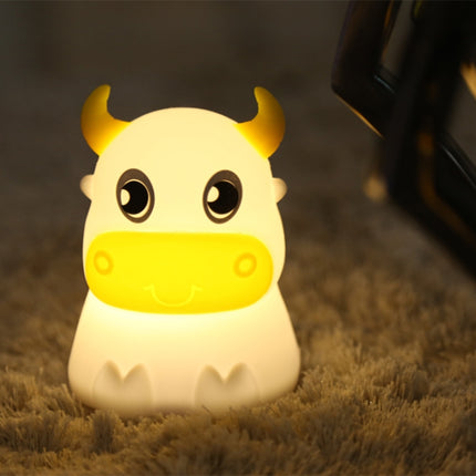 Colorful Dull Cow Silicone Night Light Led Creative Dream Bedroom Bedside Patted With Sleeping Lights, Style:USB Charging-garmade.com