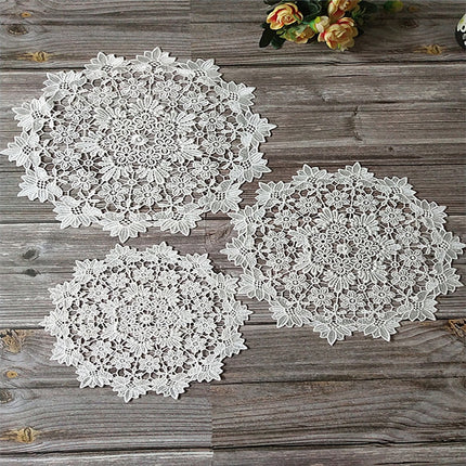 White lace embroidered placemat vase placemat placemat kitchen coffee table decorative pad Diameter 30cm(White)-garmade.com