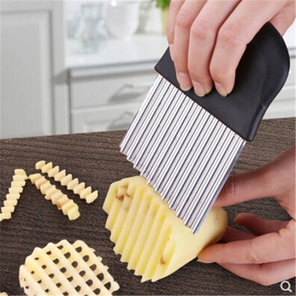 French Fries Cut Stainless Steel Saw Blade Serrated Cutter Fruit and Vegetable Tools Wave Knife Kitchen Equipment Accessories(Black)-garmade.com