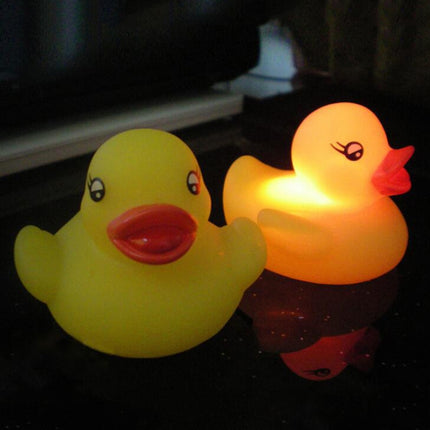 10 PCS LED Water Induction Light Duck Baby Bath Toys, Random Color Delivery-garmade.com
