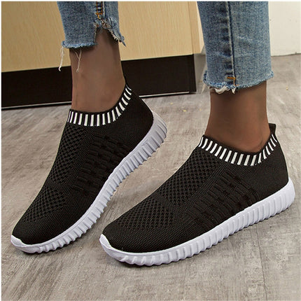 Large Size The Trend Of Women Shoes Wild Sports Leisure Flying Running Shoes, Shoe Size:37(Black)-garmade.com