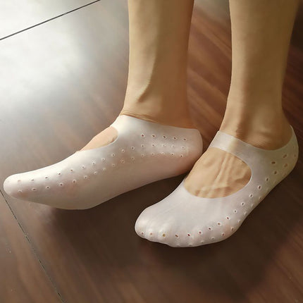 Silicone Sailboat Socks Foot Heel Anti-cracking Sleeve Anti-drying Beach Home Socks, Size:S(33-35)(White)-garmade.com