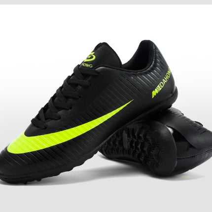 Breathable Non-slip Soccer Shoes Indoor and Outdoor Training Football Shoes for Children & Adult, Shoe Size:40(Black)-garmade.com