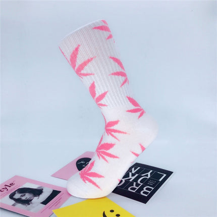 3 Pairs High Tube Hemp Leaves Female Men Trend Wild Maple Leaf Students Cotton European and American Style Socks(White and Pink)-garmade.com