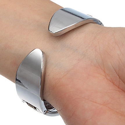 XinHua Women Diamond Mirror Surface Hollow Stainless Steel Bracelet Quartz Watch(Black)-garmade.com