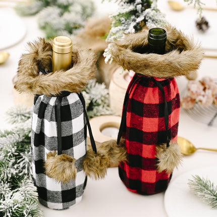 Christmas Items Pompoms Lattice Wine Bottle Cover Wine Bottle Bag(Black And White)-garmade.com