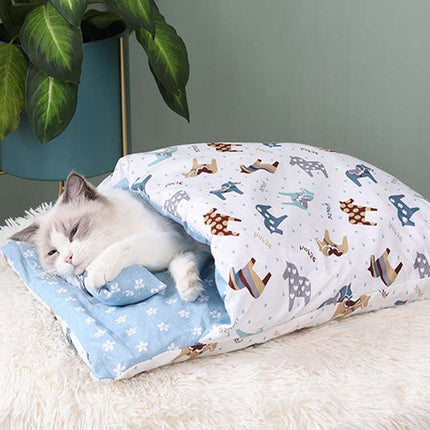 Closed Removable and Washable Cat Litter Sleeping Bag Winter Warm Dog Kennel, Size: S(Blue Pony)-garmade.com