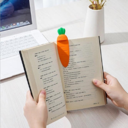 2 PCS Carrot Shape Bookmark Fun Reading Book Page Folder Pager-garmade.com