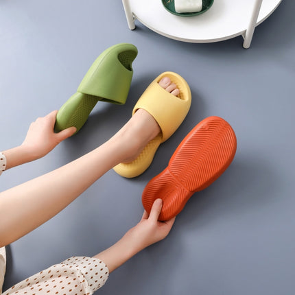 Female Super Thick Soft Bottom Plastic Slippers Summer Indoor Home Defensive Bathroom Slippers, Size: 35-36(Green)-garmade.com