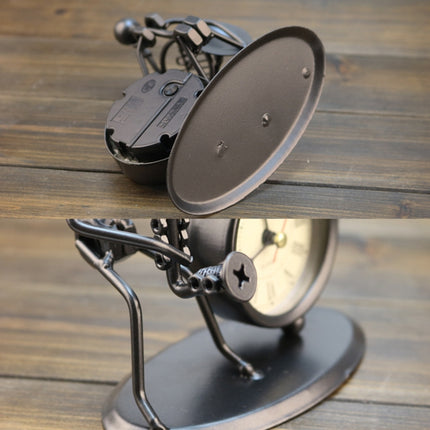 2 PCS Iron Stainless Steel Small Table Clock Retro Personality Clock Birthday Gift(C66 Trombone Clock)-garmade.com