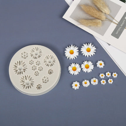 3 PCS Flower Mold DIY Crystal Drip Silicone Mold, Specification: Small Daisy-garmade.com