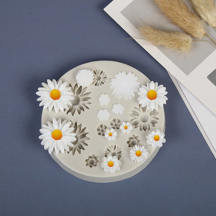 3 PCS Flower Mold DIY Crystal Drip Silicone Mold, Specification: Small Daisy-garmade.com