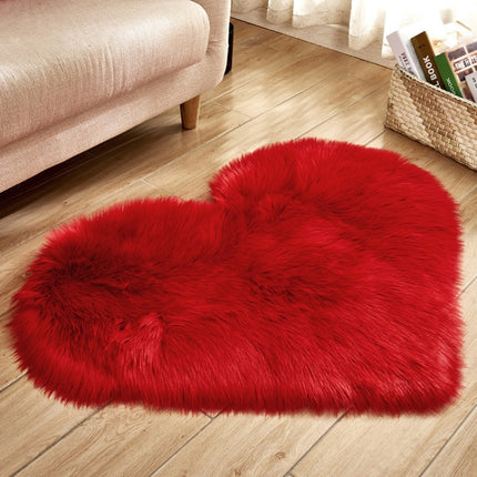 Love Heart Rugs Artificial Wool Sheepskin Hairy Carpet Faux Floor Mat Fur Plain Fluffy Soft Area Rug Tapetes, Size:50*60cm(Red)-garmade.com