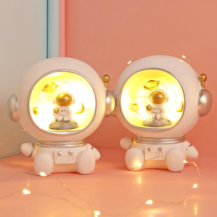 Astronaut Star Lights Ornaments Home Resin Night Light(Daylight Stars)-garmade.com